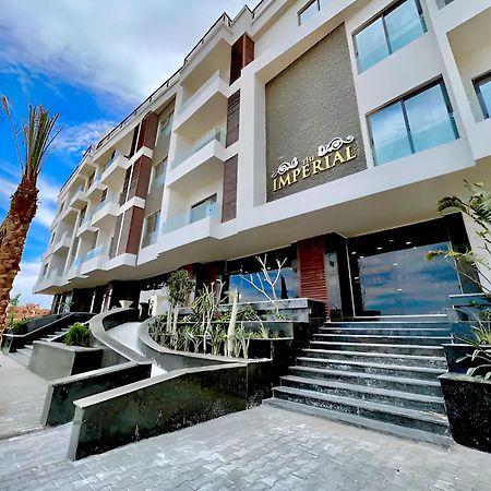 Sanctuary Sunlit Hurghada Haven With 4 Pools, Rooftop Sunsets & Gourmet Bites Steps Away Kültér fotó