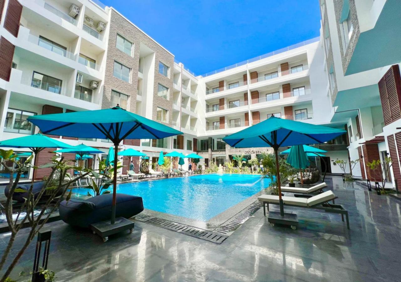 Sanctuary Sunlit Hurghada Haven With 4 Pools, Rooftop Sunsets & Gourmet Bites Steps Away Kültér fotó